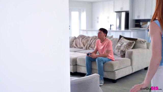 She's Trying To Be A Home Wrecker - S2:E2