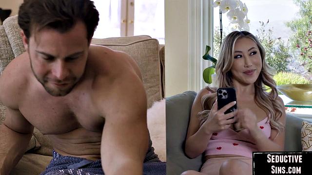 Nympho Asian cockriding married guy