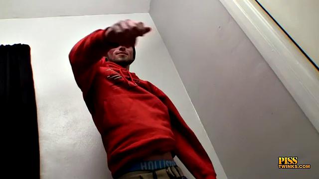 Dakota James in Horny Jerk and Piss Display