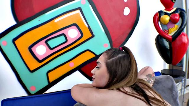 Seras Pussy Stretching Session