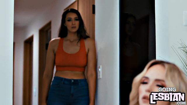 Big booty lesbian facesitting on petite BFF