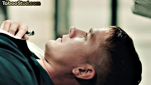 Horny muscled jocks analfucking each other