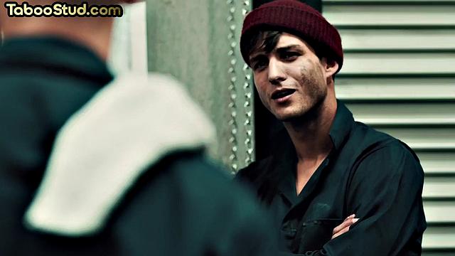 Horny muscled jocks analfucking each other