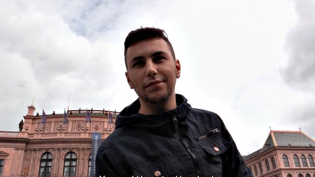 Picked-up jock anal banged in apartment