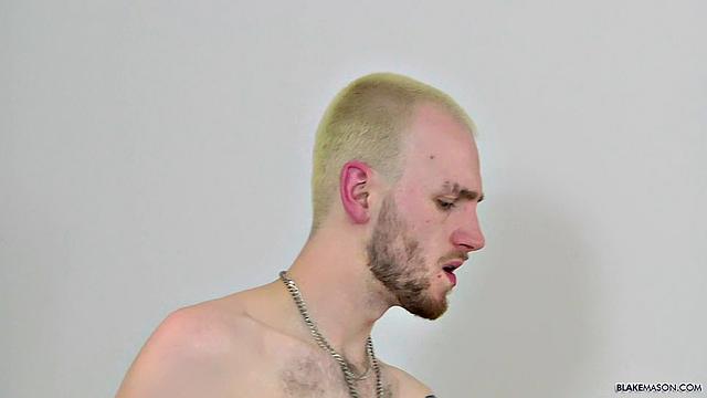Ронни получает большой член от Тая - Та Лондон и Ронни Стоун