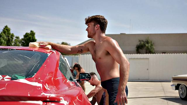 FalconStudios - It's A Endless Summer For These Two Jocks Fucking Hard