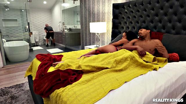 Slick Dreams, Sweet Pussy