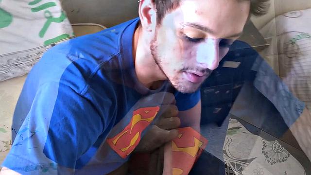 камилло с фото не вышел, зато у алекса с членом всё отлично