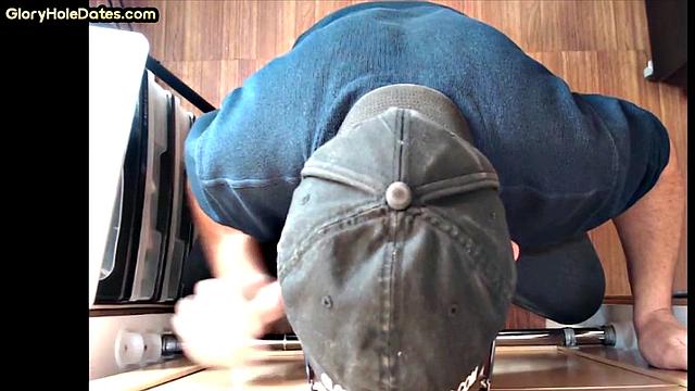 Gloryhole mature gay sucks dick at home in oral