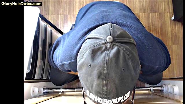 Gloryhole mature gay sucks dick at home in oral