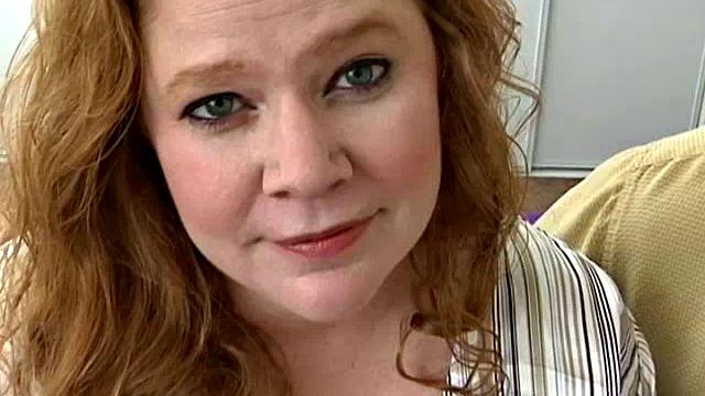 Sexy Mature BBW at the Park