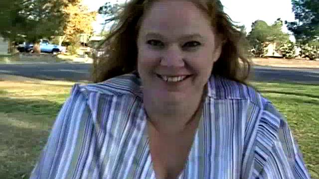 рыжая bbw в парке - масло, смех и твой бессильный стояк