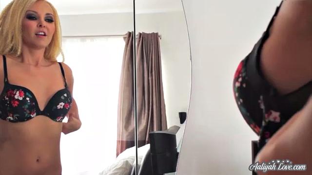 Aaliyah Love Solo Fashion Show