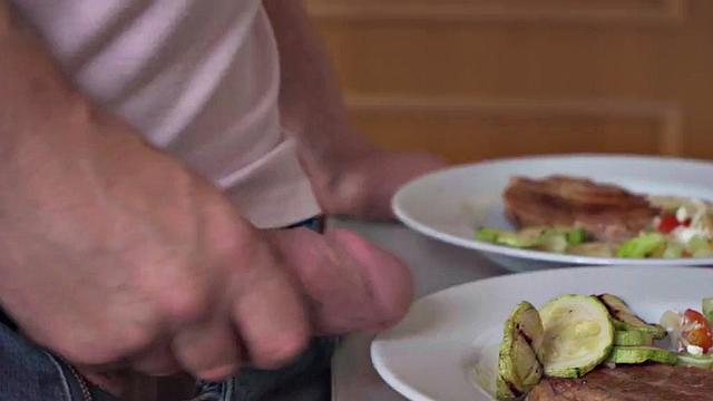 Alt hostel babe got pierced pussy pounded in 3some