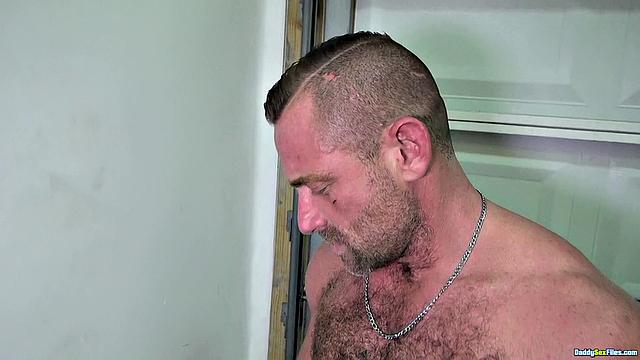 Трахаю его жаждущий рот - Джейкоб Вудс и Клей Тауэрс
