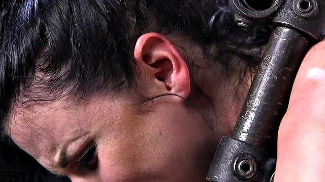 Predicament bondage sub suffers before pussytoying