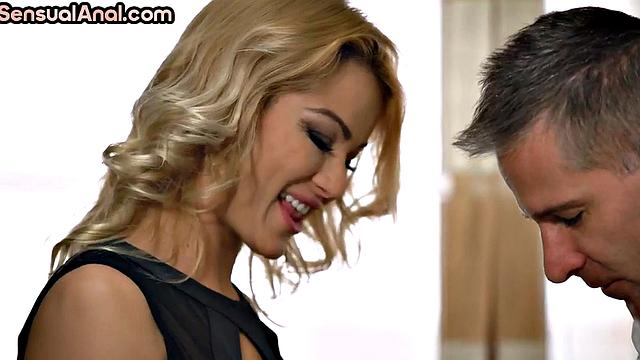 Sexy anal slut fucked in meeting room by nympho boss