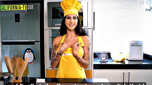 Naughty influencers spotted without panties and breasts out at the market!