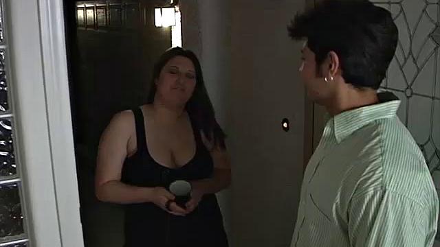 Cute Plumper Kiki Fucked on Floor