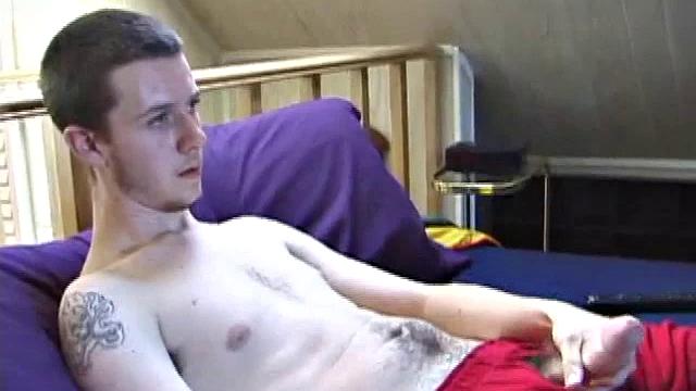 Amateur Derek Jerking