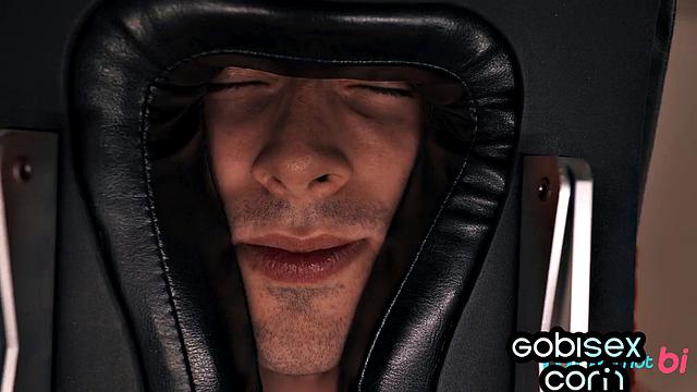 Petite babe smashed in bisex 3some