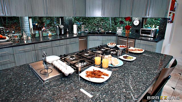 Delicious Ivy Devours It