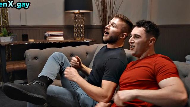 брутальный качок жестко трахает подкачанного парня без резинки на тусовке