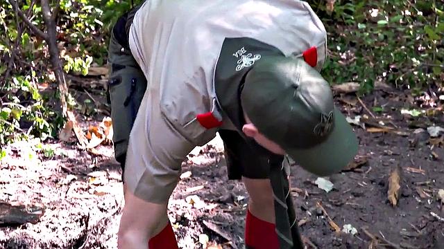 Bottom twink barebacked by scout