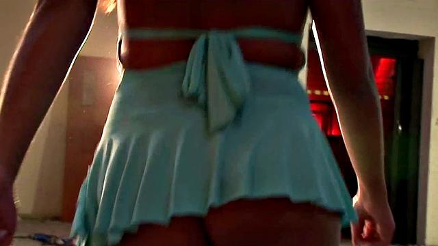 3-Way with Colombiana Valery Summer