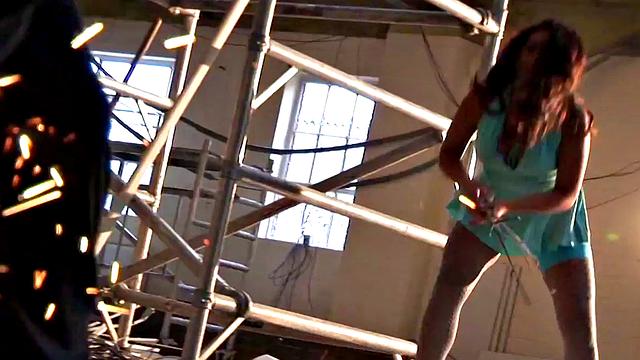 3-Way with Colombiana Valery Summer