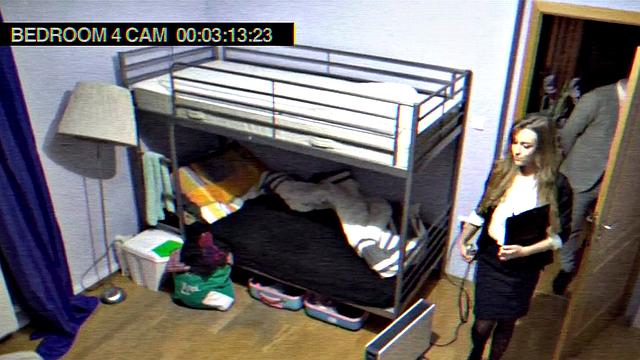 Cockhungry babes get their pussies banged by hotel manager