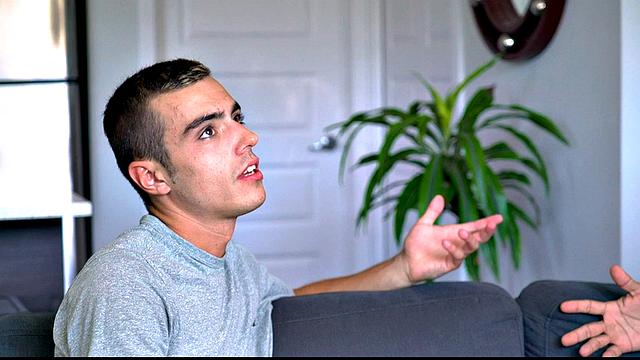 Матео жёстко пробирает Шона до крика страсти