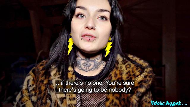 Sexy French student gives public blowjob