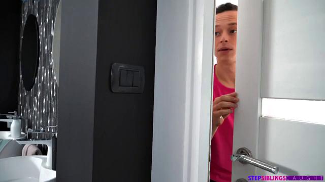 Quit Spying and Come Bang Me - S27:E2