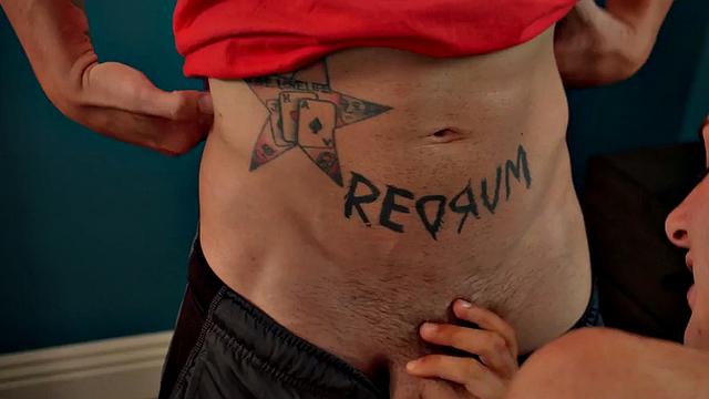 Stepbro cums after blowjob and bareback holiday sex