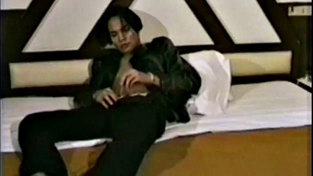 Asian twink analsmashed by horny boyfriend