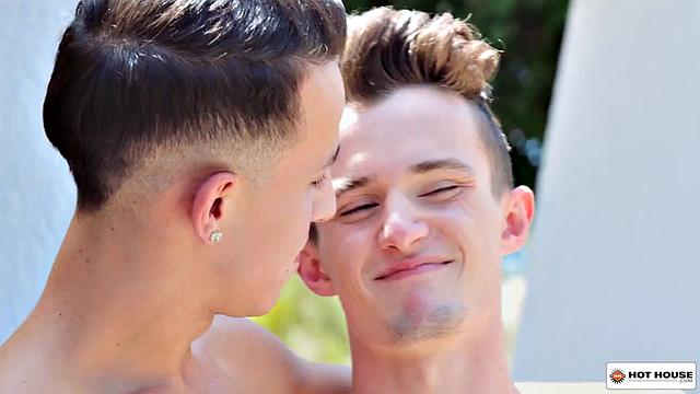 Skintight, Scene #02