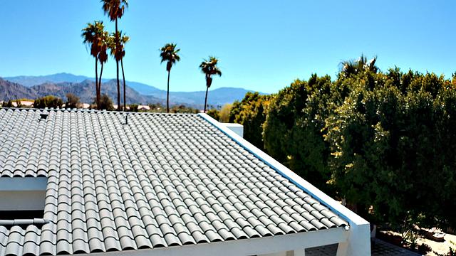 грант дукати вылизывает жопу и трахается без гондона с дес айрезом на съёмке