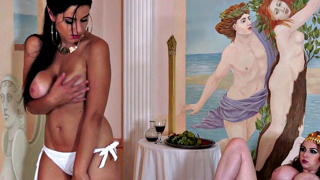 клео устраивает жаркое трио с любовниками