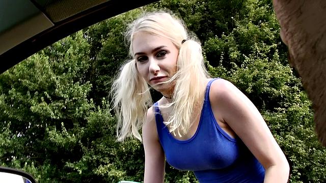 Busty Brit Blows her Rescuer