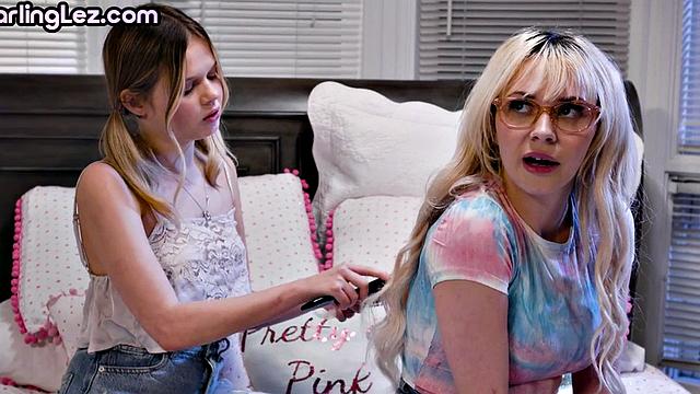 Nerdy spex lesbian sixtynine with roommate