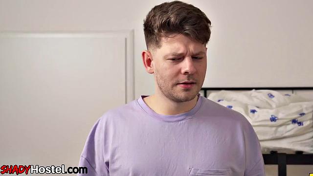 Stunning sluts pussydrilled in 3way