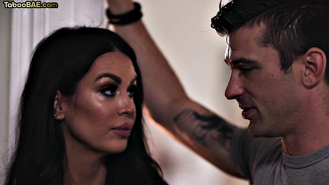 Bigass cute abbey cuntfucked by her lover