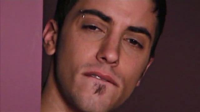 It's another fantasy come to life, as Tommy Lima walks in on Carlos Sanchez getting a massage from Alfonso Rosas. After some work on his back, Carlos flips over and his boner shows Alfonso just how much he's enjoying the rubdown.