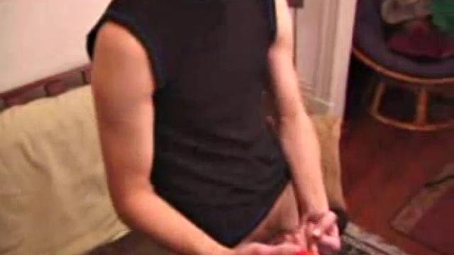 Brady Walker Cums On His Own Face