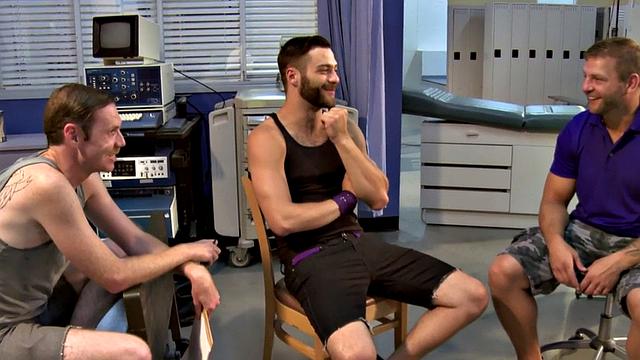 Cockriding gay fucked by nympho stud in anal hole