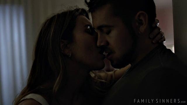 Diverse Family 4 Scene 3