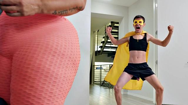 BBW babe gets pussy and face fucked by guy before cum