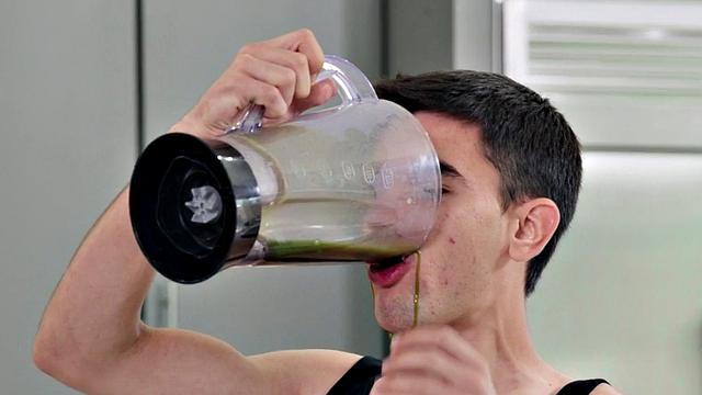 BBW babe gets pussy and face fucked by guy before cum