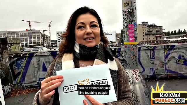 Chubby MILF gets fucked after outdoor BJ by sex date